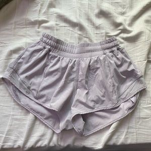 Lulu hotty hot shorts sz 4
